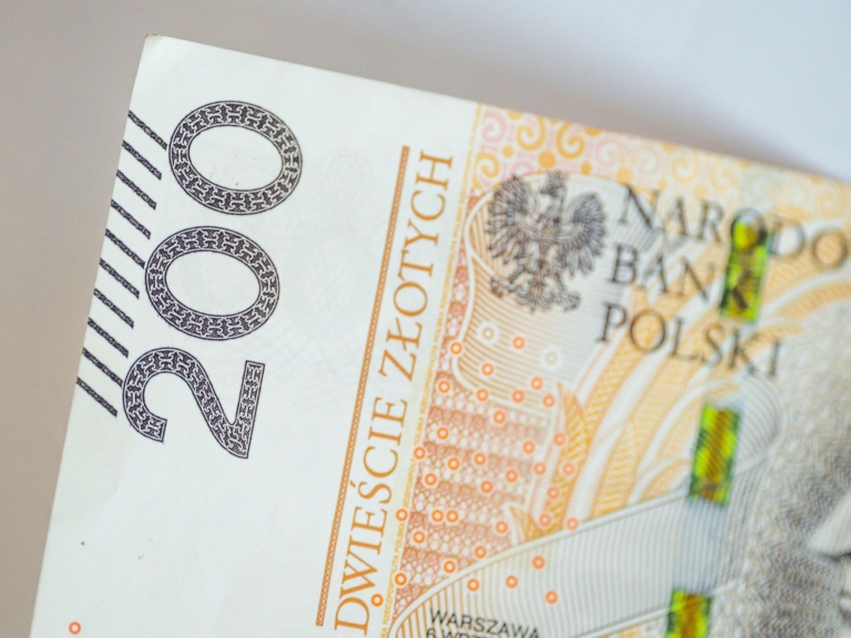 Bretton Woods Sonrası Dönemde Para Politikası Tartışmaları